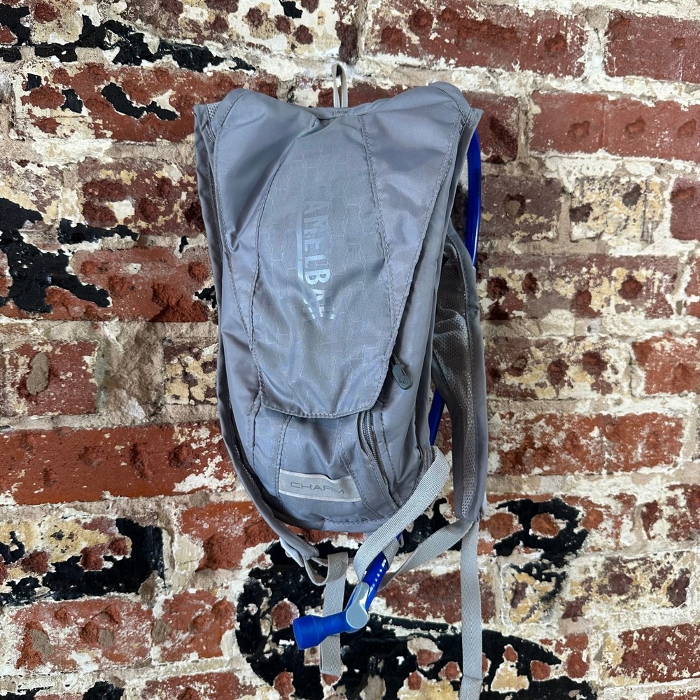 CamelBak Charm Hydration Backpack Womens Pack Carrier Gray 50oz 1.5L